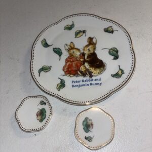 2002 The World Of Beatrice‎ Potter Plate ~ Peter Rabbit  And Benjamin Bunny